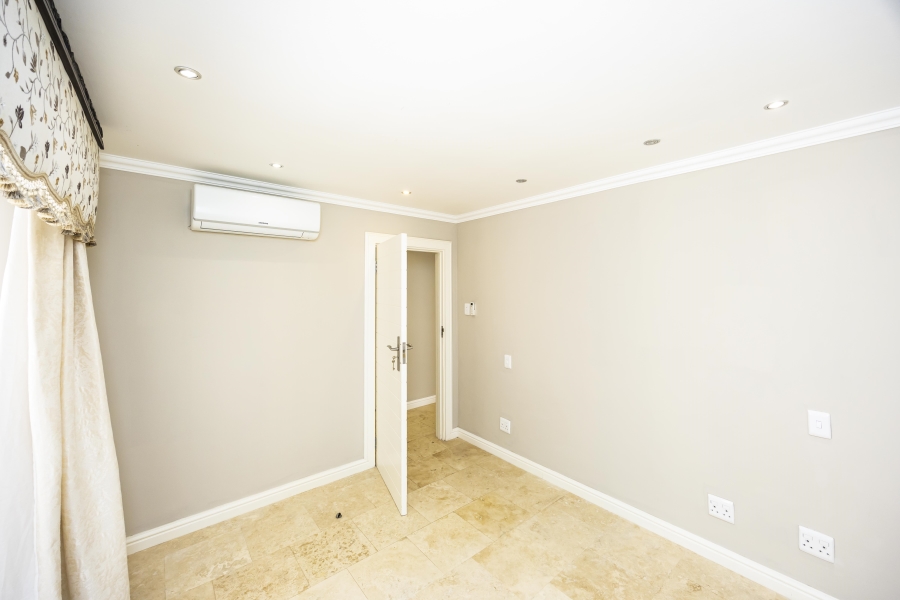 To Let 3 Bedroom Property for Rent in Selborne Eastern Cape